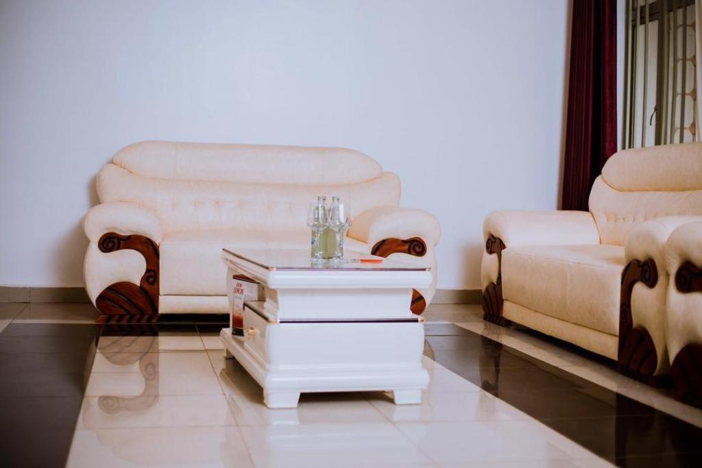 Autop Bg Guest House Kigali Luaran gambar